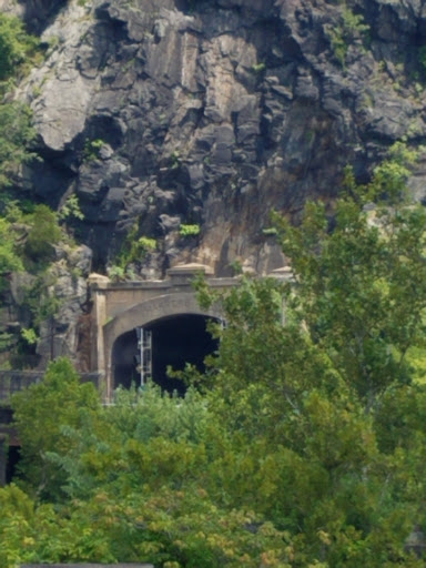 Bicycle Store «Harpers Ferry Outfitters & Bike Shop», reviews and photos, 129 Potomac St, Harpers Ferry, WV 25425, USA