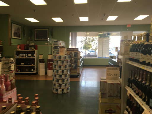 Liquor Store «Wine & Spirits», reviews and photos, 987 Wayne Ave, Chambersburg, PA 17201, USA