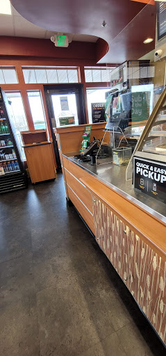 Shopping Mall «Harbour Pointe Shopping Center», reviews and photos, 11706 Mukilteo Speedway, Mukilteo, WA 98275, USA