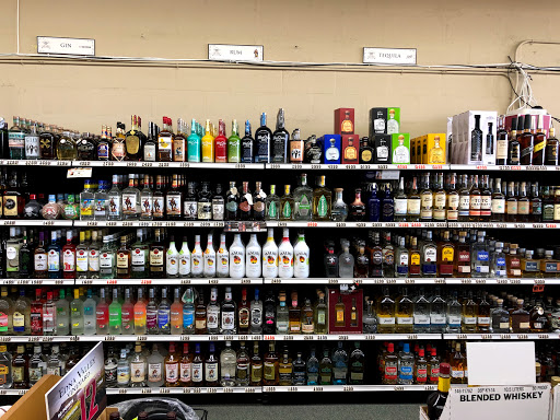 Wine Store «Grog Shoppe Wine and Spirits», reviews and photos, 1129 Trotwood Ave # 29, Columbia, TN 38401, USA