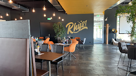 Rhy21 Restaurant & Bar