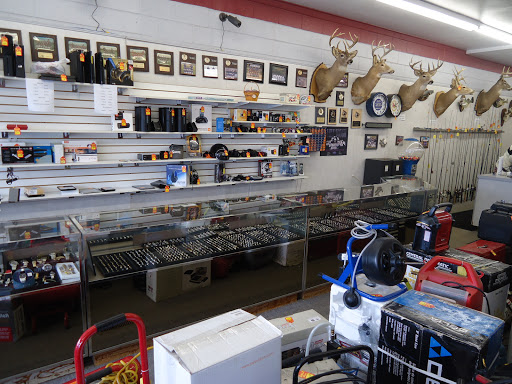 Pawn Shop «The Loan Star Pawn Shop, Inc.», reviews and photos, 5335 N Dixie Dr, Dayton, OH 45414, USA