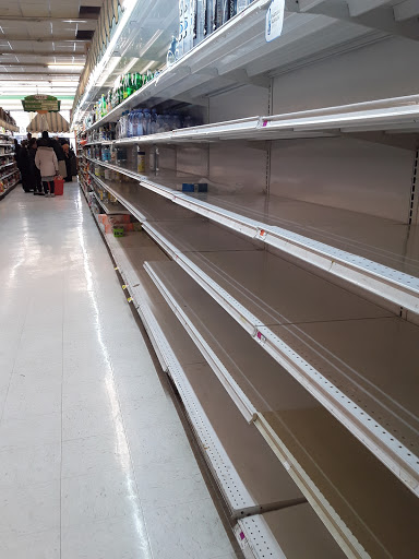 Grocery Store «Supreme Shop n Bag», reviews and photos, 4301 Walnut St, Philadelphia, PA 19104, USA