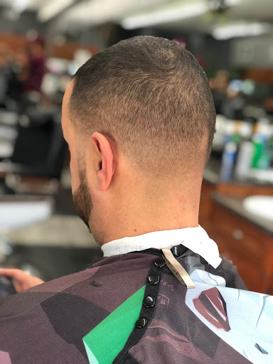 Barber Shop «Pasadena Barber Shop», reviews and photos, 1359 N Lake Ave, Pasadena, CA 91104, USA