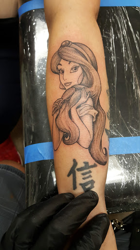 Explore street tattoos ideas, creative tattoo ideas in Fresno, available at Happy Client Tattoo