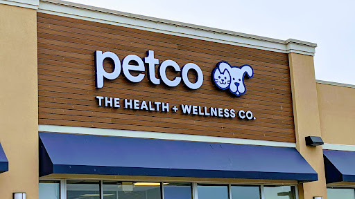 Pet Supply Store «Petco Animal Supplies», reviews and photos, 1255 Raritan Rd #140, Clark, NJ 07066, USA