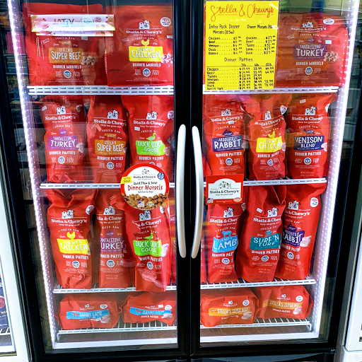 Pet Supply Store «H3 Pet Supply», reviews and photos, 475 Hawley Ln, Stratford, CT 06614, USA