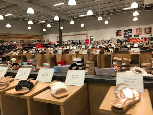 Shoe Store «DSW Designer Shoe Warehouse», reviews and photos, 300 NJ-18, East Brunswick, NJ 08816, USA