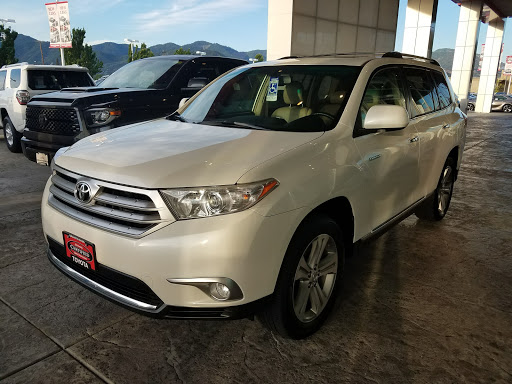 Car Dealer «Grants Pass Toyota», reviews and photos, 375 Redwood Hwy, Grants Pass, OR 97527, USA