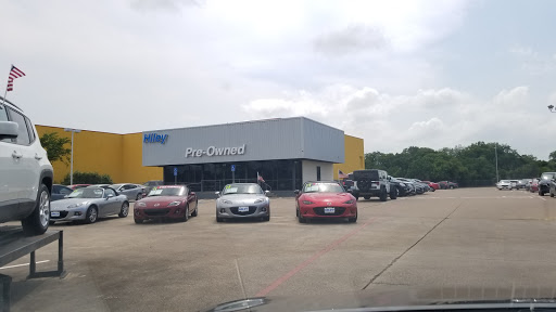 Mazda Dealer «Hiley Mazda of Hurst», reviews and photos, 625 NE Loop 820, Hurst, TX 76053, USA