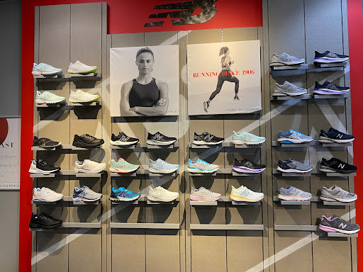 Shoe Store «New Balance Chicago», reviews and photos, 9636 W161st Street, Orland Park, IL 60467, USA