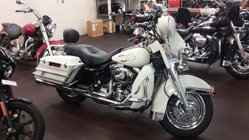 Harley-Davidson Dealer «Fox River Harley-Davidson», reviews and photos, 131 Randall Rd, St Charles, IL 60174, USA