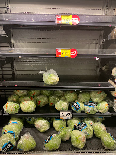 Grocery Store «Stop & Shop», reviews and photos, 11 E High St, East Hampton, CT 06424, USA