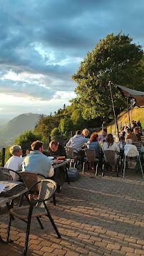 Atmosphère du Restaurant Chalet La Pricaz à Talloires-Montmin - n°20