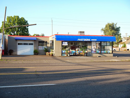 FASTSIGNS, 12700 SW Canyon Rd, Beaverton, OR 97005, USA, 