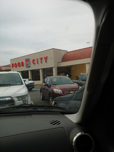 Supermarket «Food City», reviews and photos, 159 Pittston Rd, Lebanon, VA 24266, USA