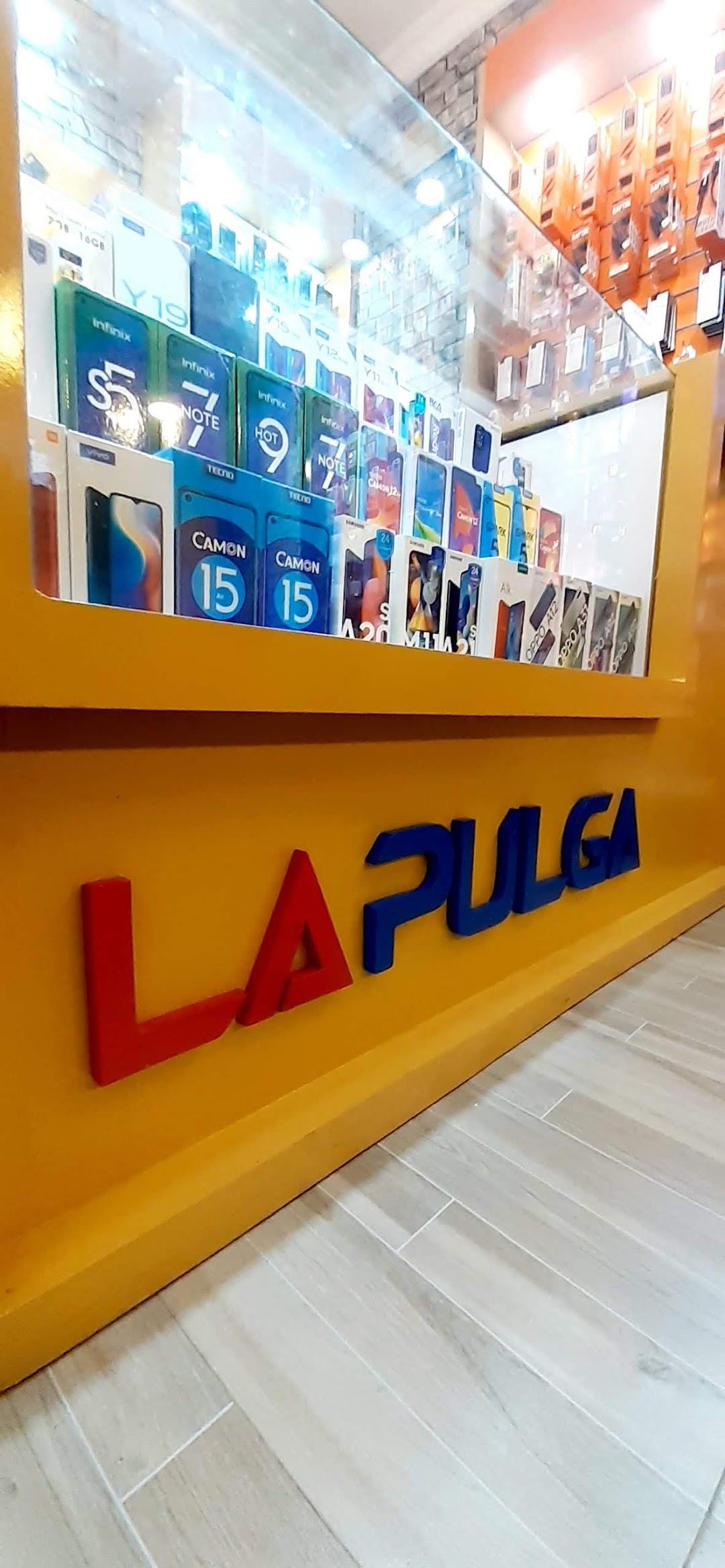 La Pulga Store