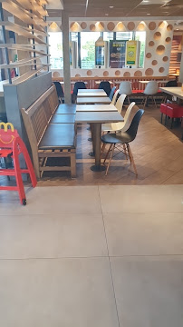 Atmosphère du Restauration rapide McDonald's à Pertuis - n°7