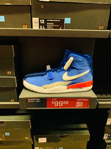 Sportswear Store «Nike Factory Store», reviews and photos, 300 Artisan Way, Somerville, MA 02145, USA