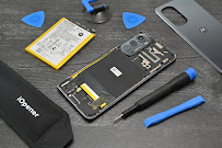 Cellairis Device Repair Store Inside Walmart (Next to Electronics Section) - Photo 8 - Car repair in Tomball, TX, The Woodlands