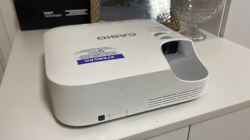 Logo da empresa - MULTI PROJECTOR