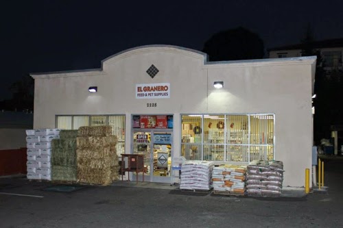 El Granero Feed & Pet Supplies, 2228 Church Ln, San Pablo, CA 94806, USA, 