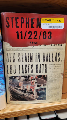 Book Store «Half Price Books», reviews and photos, 8211 Arbor Square Dr, Mason, OH 45040, USA