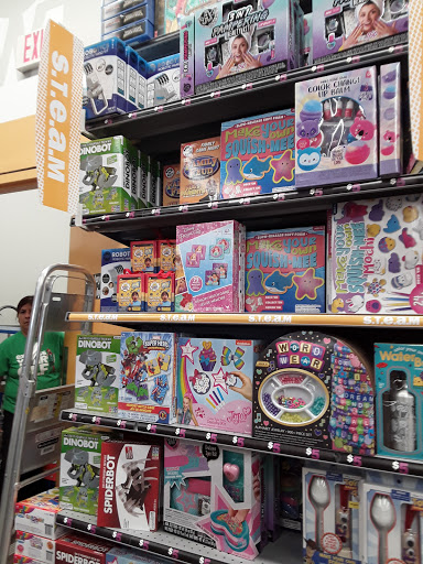 Variety Store «Five Below», reviews and photos, 3333 Preston Rd #650, Frisco, TX 75034, USA