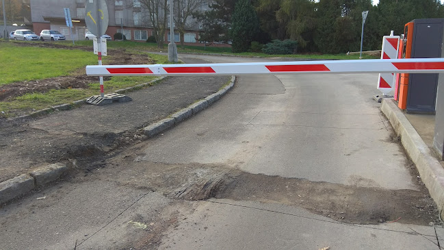 Parkoviště nemocnice - Parkovací dům