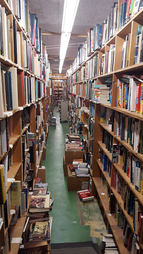 Book Store «Chamblin Bookmine», reviews and photos, 4551 Roosevelt Blvd, Jacksonville, FL 32210, USA