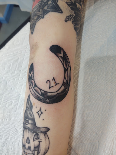 Tattoo Shop «Tattoo Salvation & Piercing Redemption», reviews and photos, 1412 Bardstown Rd, Louisville, KY 40204, USA