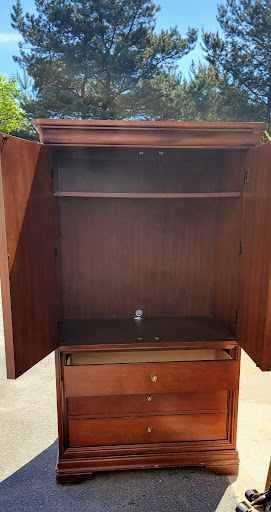 Thrift Store «Womens Resource Center Thrift», reviews and photos