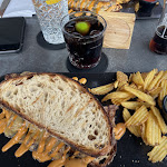 Photo n°1 de l'avis de B... fait le 03/09/2021 à 17:59 sur le  Mazé Mazé Restaurant Bar Cafe à Hamburg