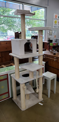 Social Services Organization «Habitat For Humanity ReStore», reviews and photos, 850 S Auto Mall Rd, Bloomington, IN 47401, USA