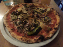 Pizza du Restaurant italien AMORE da Francesca - restaurant pizzeria à Paris - n°12