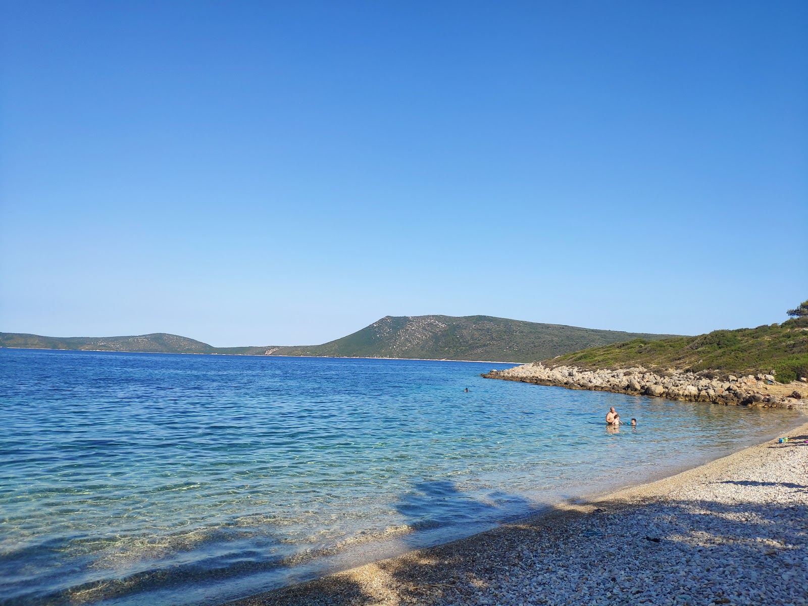 Glyfa beach photo #9