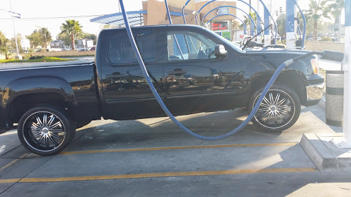 Car Wash «Zipline Express Car Wash», reviews and photos, 8453 Citrus Ave, Fontana, CA 92335, USA