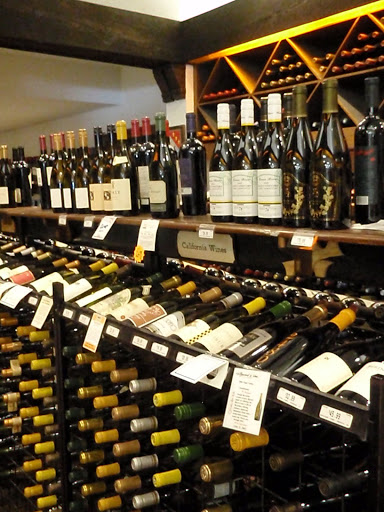 Wine Store «Wells Discount Liquors», reviews and photos, 6310 York Rd, Baltimore, MD 21212, USA