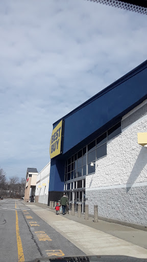 Electronics Store «Best Buy», reviews and photos, 1100-1300 N Galleria Dr, Middletown, NY 10941, USA