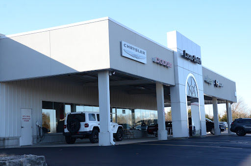 Car Dealer «Lucas-Smith Chrysler Center», reviews and photos, 1600 Parkway W, Festus, MO 63028, USA