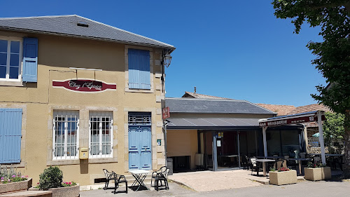 Bar-épicerie à Saint-Victor-et-Melvieu