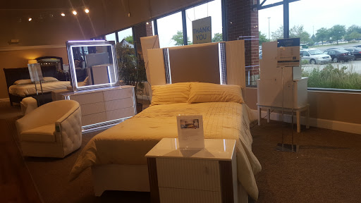 Furniture Store «The RoomPlace», reviews and photos, 701 Milwaukee Ave, Vernon Hills, IL 60061, USA
