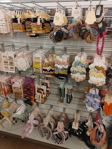 Department Store «T.J. Maxx & HomeGoods», reviews and photos, 2685 South Rd, Poughkeepsie, NY 12601, USA