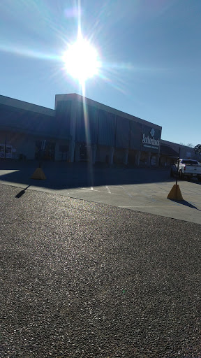 Home Improvement Store «Sutherlands», reviews and photos, 2705 W 70th St, Shreveport, LA 71108, USA