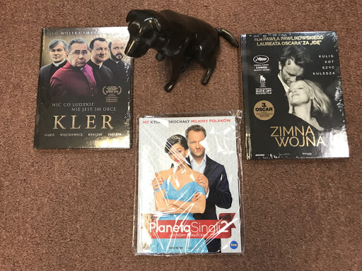 Book Store «D & Z House of Books», reviews and photos, 5507 W Belmont Ave, Chicago, IL 60641, USA