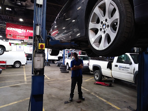 Truck Repair Shop «Freestate Auto & Truck Service», reviews and photos, 200 Ritchie Rd, Capitol Heights, MD 20743, USA