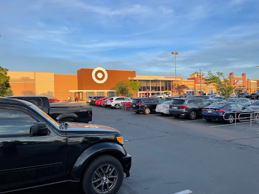 Department Store «Target», reviews and photos, 11525 S Pkwy Plaza Dr, South Jordan, UT 84095, USA