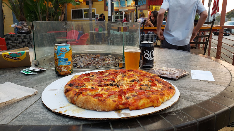 #1 best pizza place in Ventura - Tony's Pizzaria