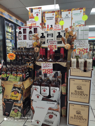 Liquor Store «Starting Gate Liquors/Finish Line Packaged Liquors», reviews and photos, 3470 Fort Meade Rd, Laurel, MD 20724, USA