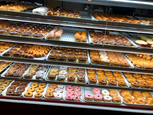 Donut Shop «King Donuts», reviews and photos, 608 Lyndon Ln, Louisville, KY 40222, USA